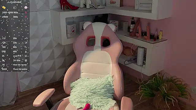 Mara-Bella online show from 04/12/26, 02:59