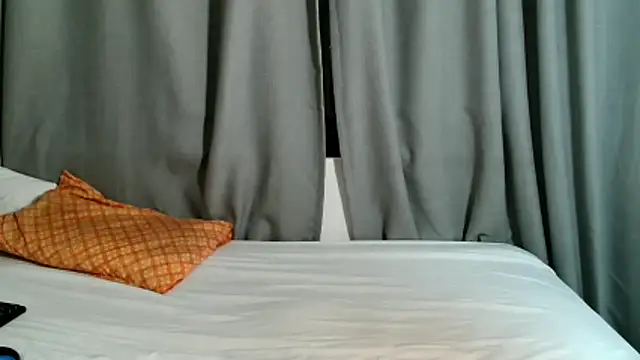 EROTIC BARBIE28 online show from 04/09/26, 04:14