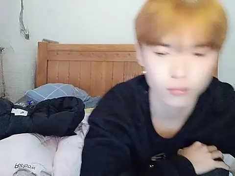 DOUMI98 online show from 12/20/25, 03:31