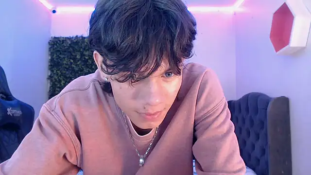 andy dan18 online show from 03/12/25, 04:02