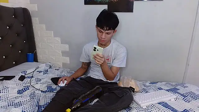 andy dan18 online show from 09/09/25, 05:33