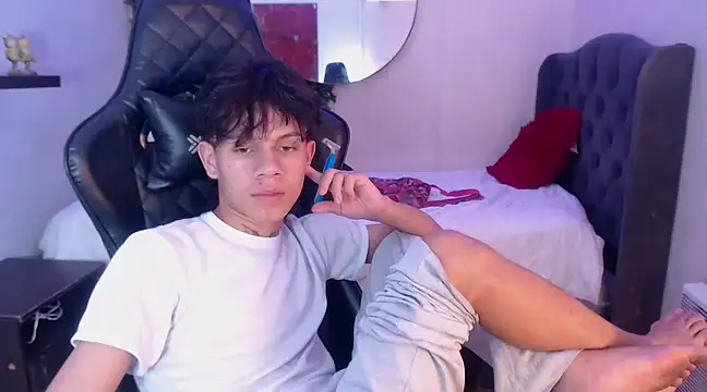 andy dan18 online show from 02/26/25, 08:25