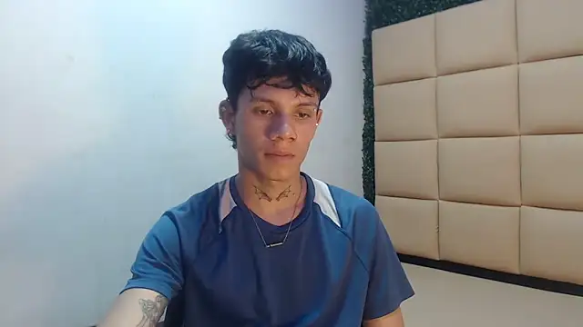 andy dan18 online show from 09/22/25, 05:52