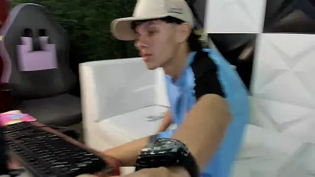 andy dan18 online show from 04/13/26, 07:18