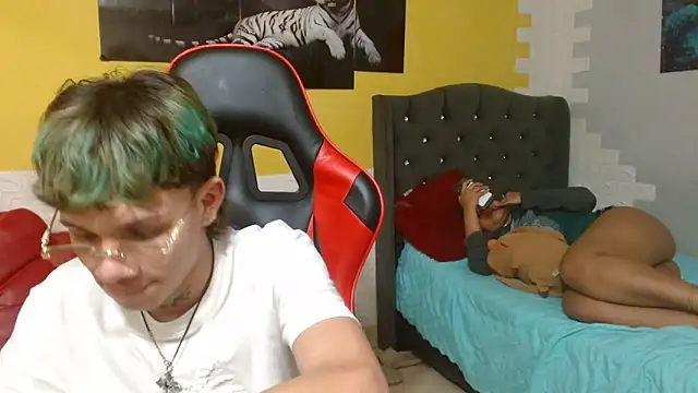 andy dan18 online show from 02/21/26, 07:27