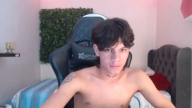 andy dan18 online show from 03/18/25, 04:39