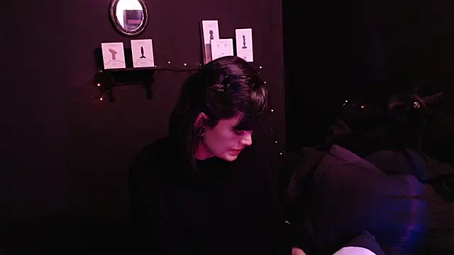 rousstattoo online show from 09/29/25, 11:32