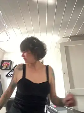 rousstattoo online show from 03/01/25, 03:49