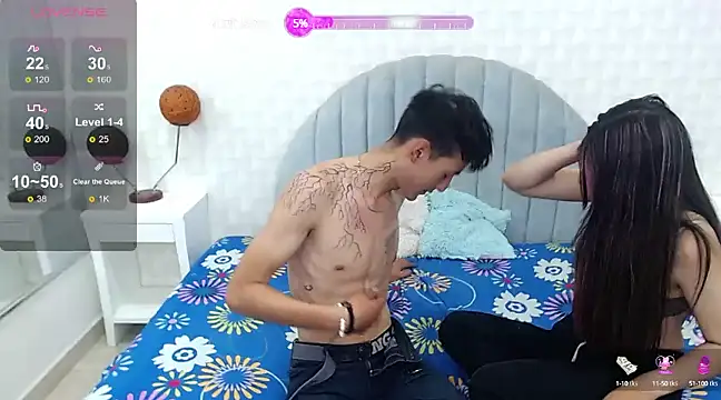 Snapshot of x_daviid_x chatting on 01/16/25, 08:03 x daviid x online show from 01/16/25, 08:03