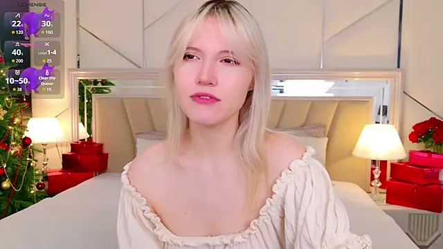 NellieLoyns online show from 12/01/25, 05:14