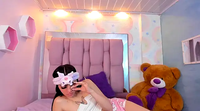 nairea angels online show from 02/16/25, 03:04