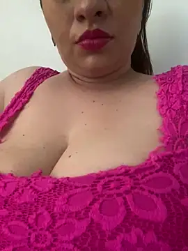 MommyHelpsmee online show from 05/11/26, 01:45