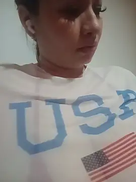 MommyHelpsmee online show from 05/27/26, 06:10