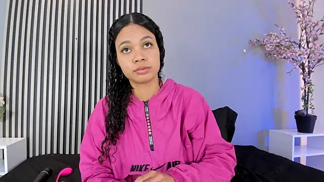 GysellHanson online show from 03/04/26, 12:13