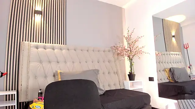 GysellHanson online show from 11/12/25, 11:25