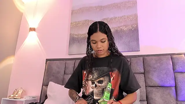 GysellHanson online show from 11/18/25, 11:35