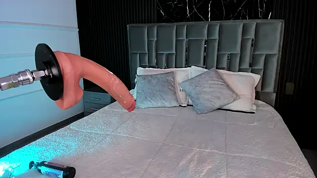 LolaAngellx online show from 02/10/26, 08:52