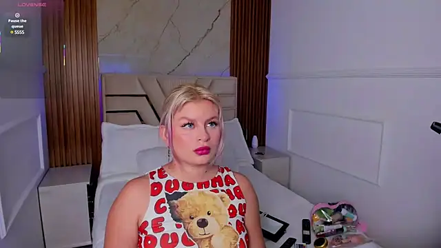 LolaAngellx online show from 03/13/25, 01:18