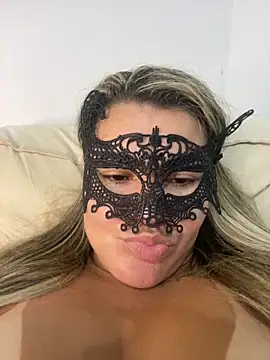 Casadadelicia26 online show from 03/03/26, 02:18