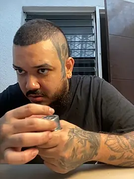 El Titan1998 online show from 11/15/25, 09:41