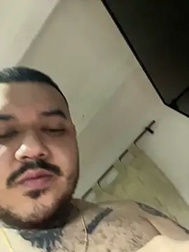 El Titan1998 online show from 03/09/25, 09:36