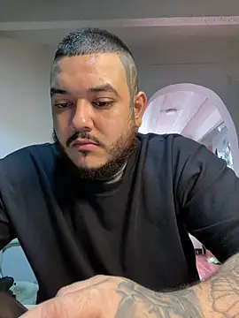 El Titan1998 online show from 09/25/25, 08:15