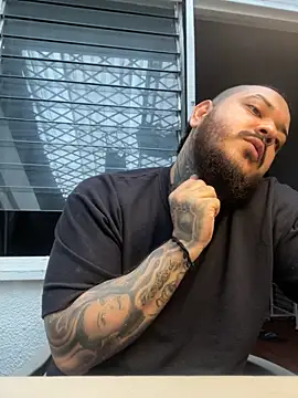 El Titan1998 online show from 11/17/25, 09:41