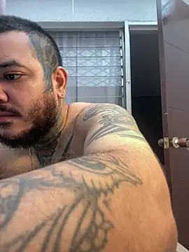 Snapshot of El_Titan1998 chatting on 02/22/26, 12:40 El Titan1998 online show from 02/22/26, 12:40