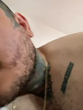 El Titan1998 online show from 03/12/25, 04:02