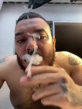 Snapshot of El_Titan1998 chatting on 02/25/26, 11:54 El Titan1998 online show from 02/25/26, 11:54