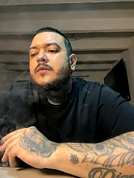 El Titan1998 online show from 09/15/25, 11:27