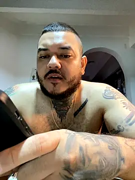 El Titan1998 online show from 09/26/25, 11:06