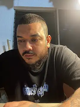 Snapshot of El_Titan1998 chatting on 01/31/26, 11:47 El Titan1998 online show from 01/31/26, 11:47