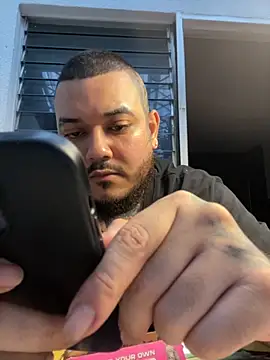 El Titan1998 online show from 11/25/25, 10:32