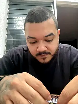 El Titan1998 online show from 12/02/25, 12:18