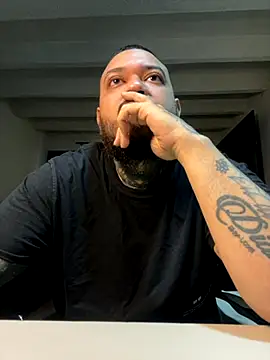 El Titan1998 online show from 11/07/25, 12:21