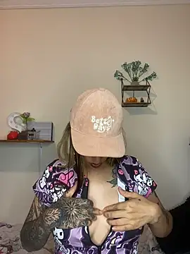 BlueStoneX online show from 12/02/25, 07:32