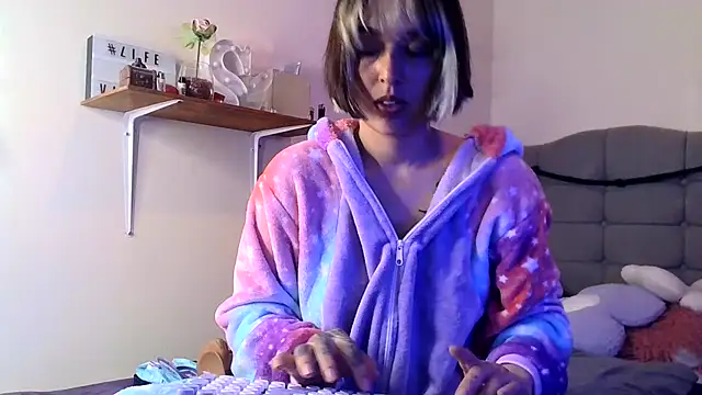 BlueStoneX online show from 03/27/26, 07:50