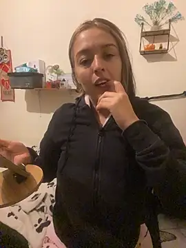 BlueStoneX online show from 12/18/25, 06:51