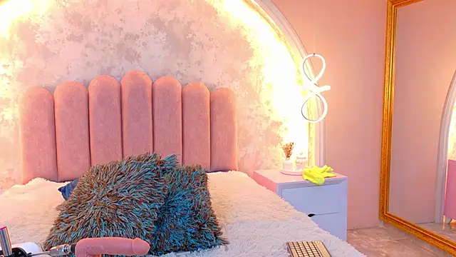 MiaLaurents online show from 02/22/26, 03:42