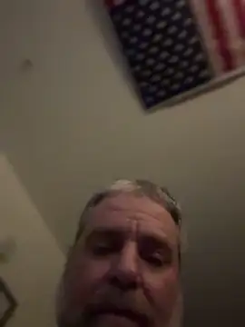 Snapshot of Jefloves68 chatting on 09/26/25, 04:41 Jefloves68 online show from 09/26/25, 04:41