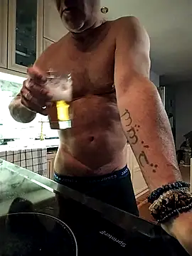 kevincumporn online show from 03/17/26, 04:32