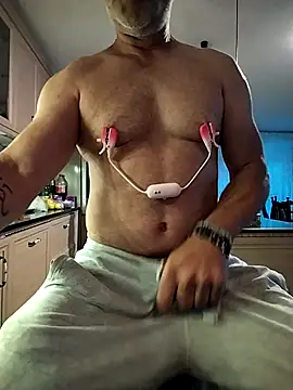 kevincumporn online show from 05/11/26, 02:57