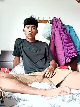 Andres123cv online show from 11/23/25, 04:50