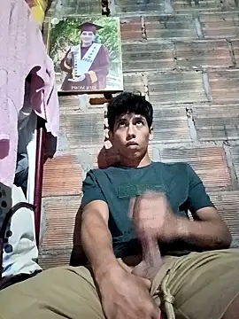 Andres123cv online show from 11/16/25, 11:41