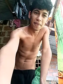 Andres123cv online show from 05/01/26, 04:56