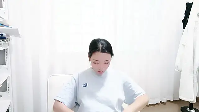 Lucky-kaka999 online show from 12/02/25, 02:45