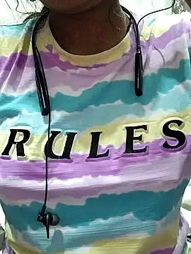 cute monu online show from 02/13/25, 03:07