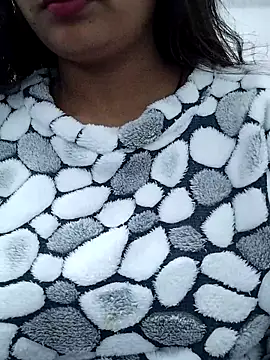 cute monu online show from 11/22/25, 03:16