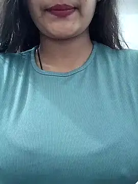 cute monu online show from 12/17/25, 04:06